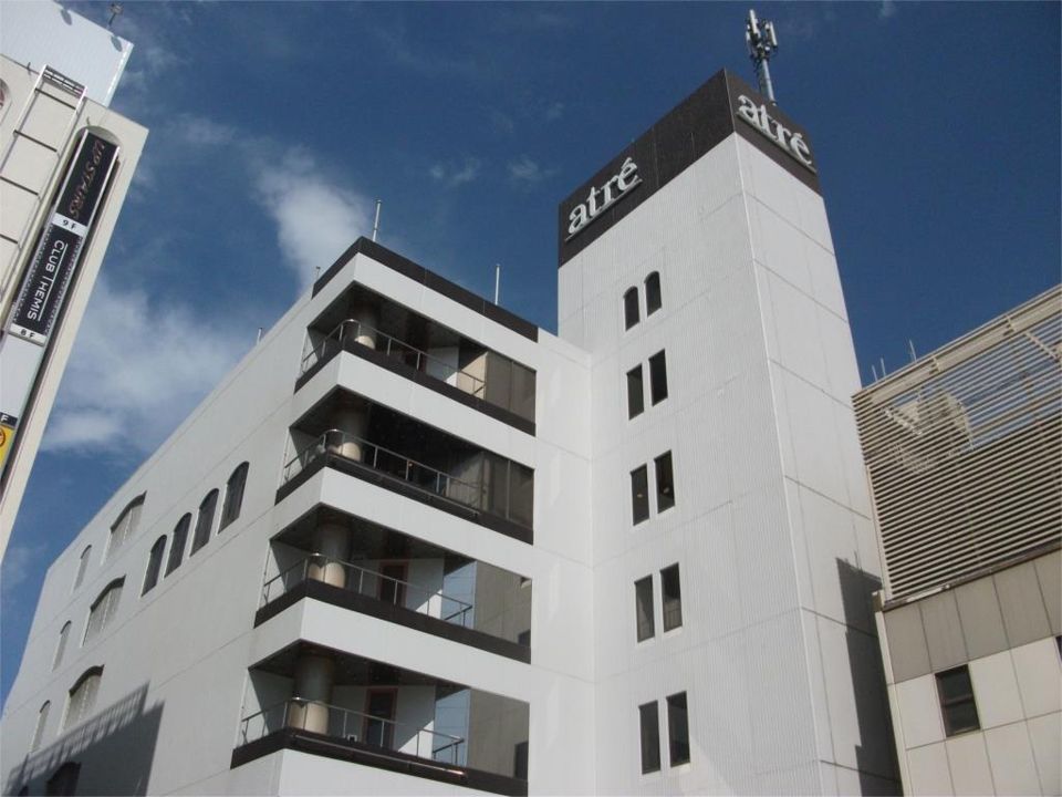 近くのアトレ松戸店まで493m（徒歩7分）