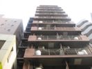 マンションメナハウスの外観