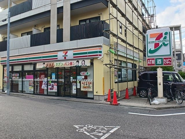 近くのセブンイレブンまで35m(徒歩1分)