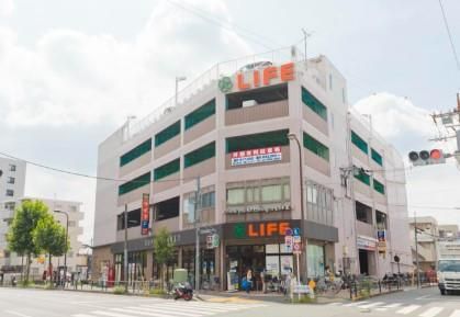近くのライフ 練馬中村北店まで406m（徒歩6分）
