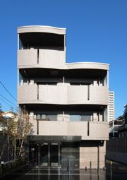 ルーブル駒沢大学参番館の外観画像