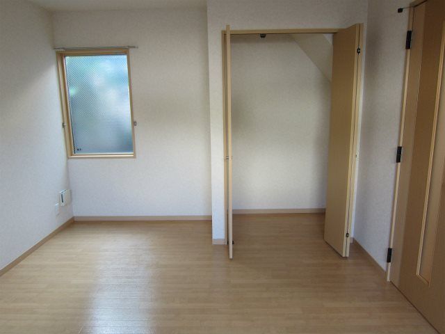 ベッドルーム