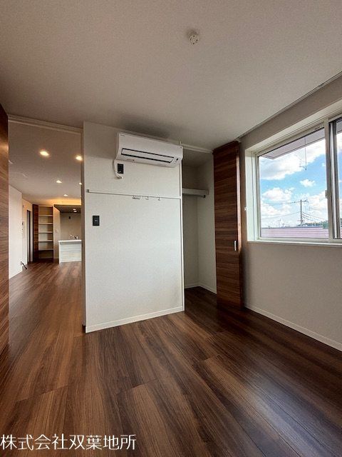 ベッドルーム