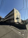 レオパレス麻生の外観