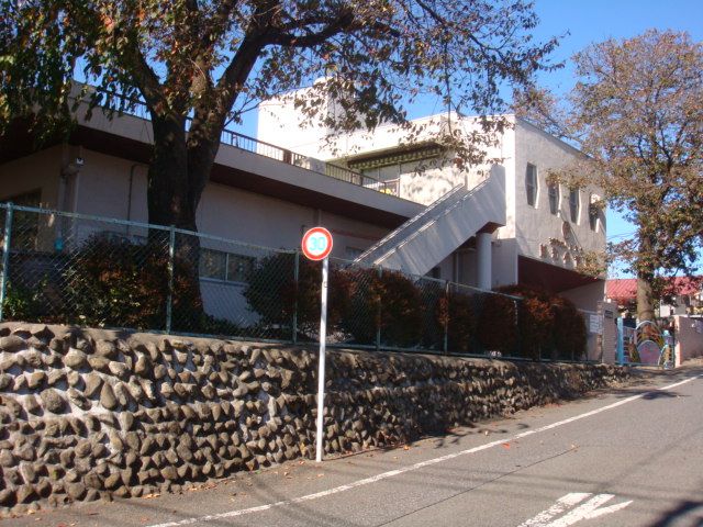 近くの誠和保育園まで66m(徒歩1分)