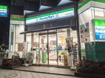 近くのファミリーマート 台東鳥越店まで239m(徒歩3分)