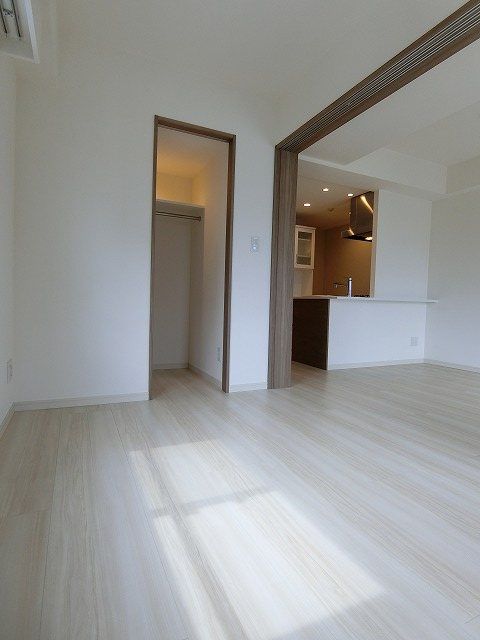 ベッドルーム