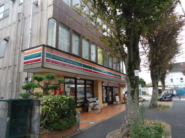 近くのセブンイレブン稲城市平尾店まで95m(徒歩2分)