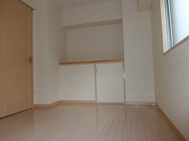 ベッドルーム