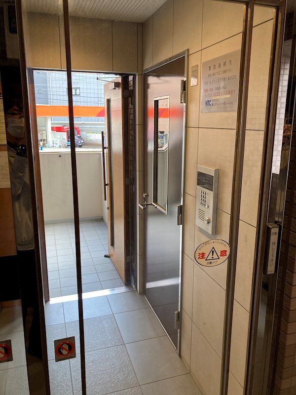 エントランス