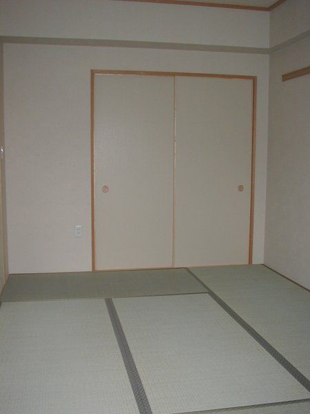 ベッドルーム