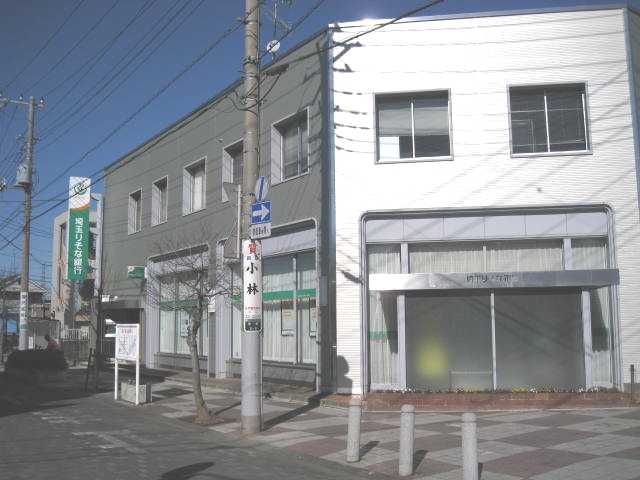 近くの埼玉りそな銀行宮代支店まで469m（徒歩6分）