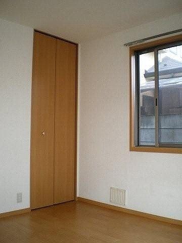 ベッドルーム