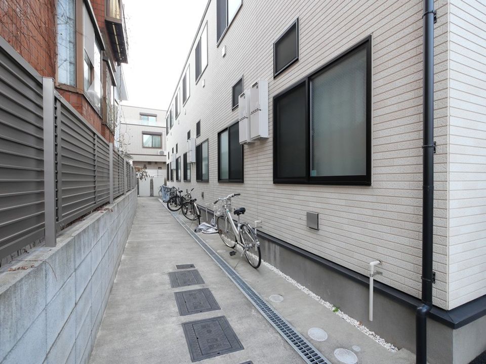 その他