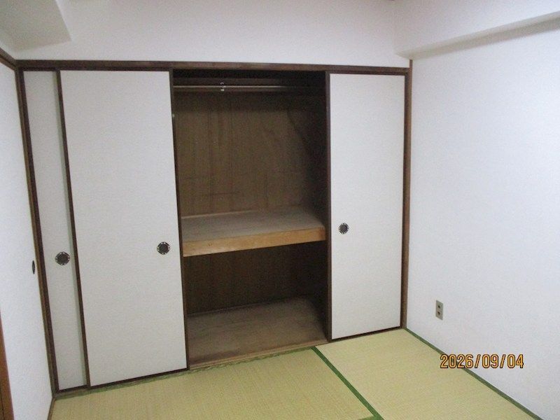 ベッドルーム