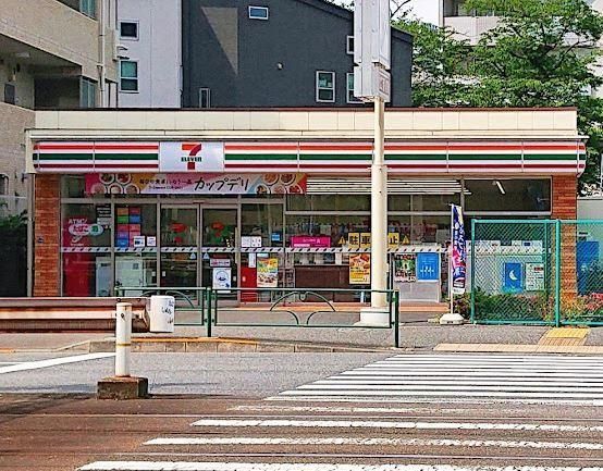 近くのセブンイレブン 西早稲田1丁目新目白通り店まで357m(徒歩5分)