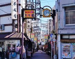 近くの下町人情キラキラ橘商店街まで447m(徒歩6分)