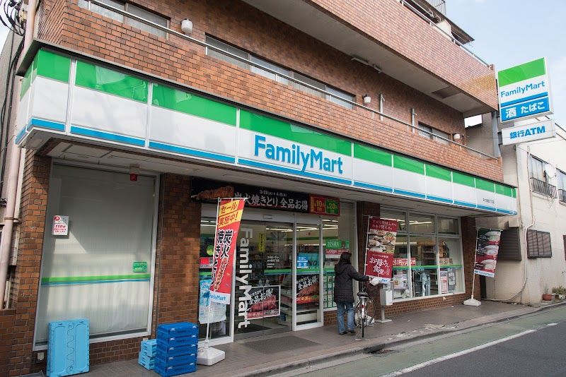 近くのファミリーマート 井の頭四丁目店まで231m(徒歩3分)