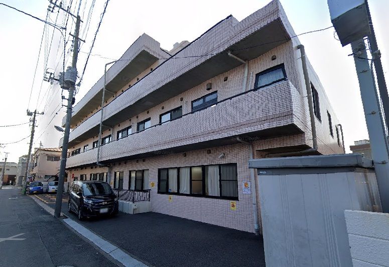 近くの堀切中央病院まで320m(徒歩4分)