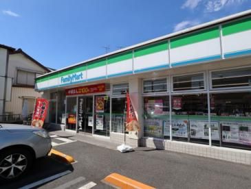 近くのファミリーマート 堀切六丁目店まで364m(徒歩5分)