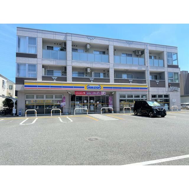 近くのミニストップ 橋本東店まで97m(徒歩2分)