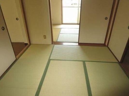 ベッドルーム