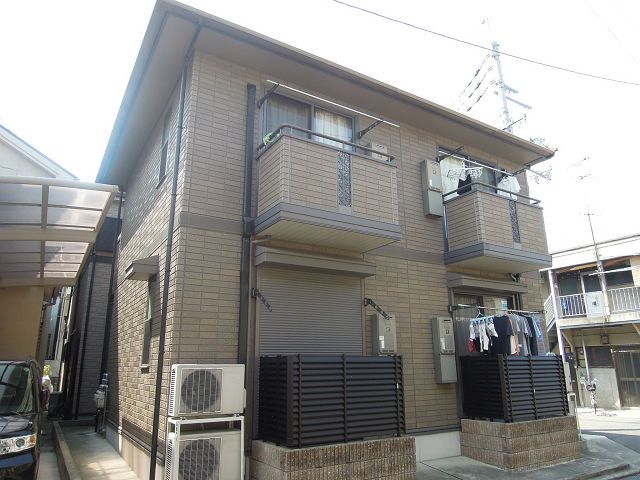 シャトル南本町の外観画像