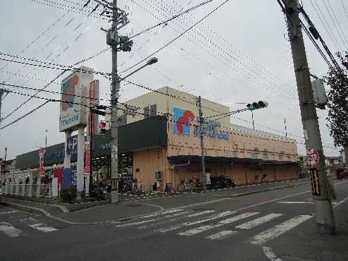 近くの万代 柏原大県店まで883m（徒歩12分）