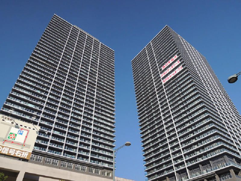 メガシティタワーズTHE WESTの外観画像