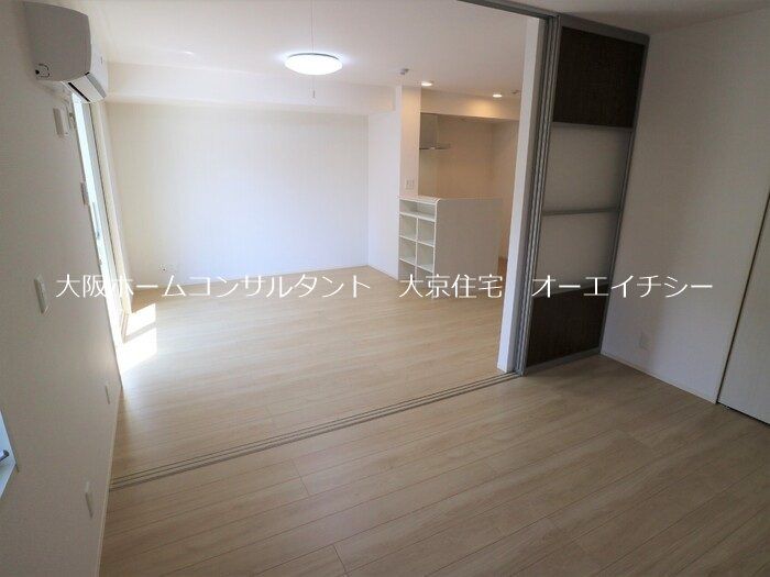 ベッドルーム