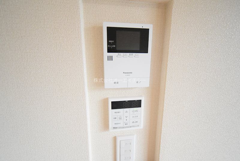 近くのローソン 東大阪若江本町店まで549m（徒歩7分）