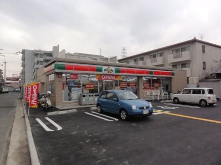 近くのサンクス 八尾南小阪合町店まで280m(徒歩4分)