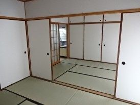 ベッドルーム