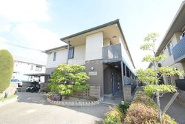 シェ・モアの外観画像
