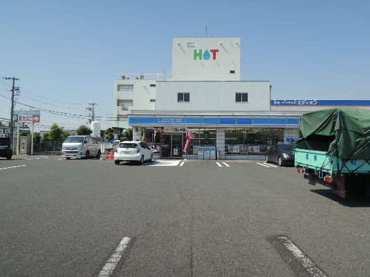近くのローソン 八尾沼四丁目店まで196m（徒歩3分）