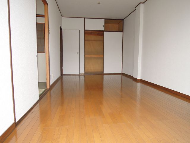 ベッドルーム