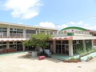 近くの八尾市立北山本幼稚園まで380m(徒歩5分)