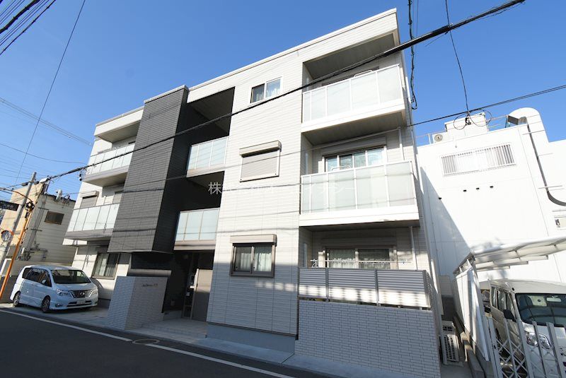 シャーメゾン 美登の外観画像