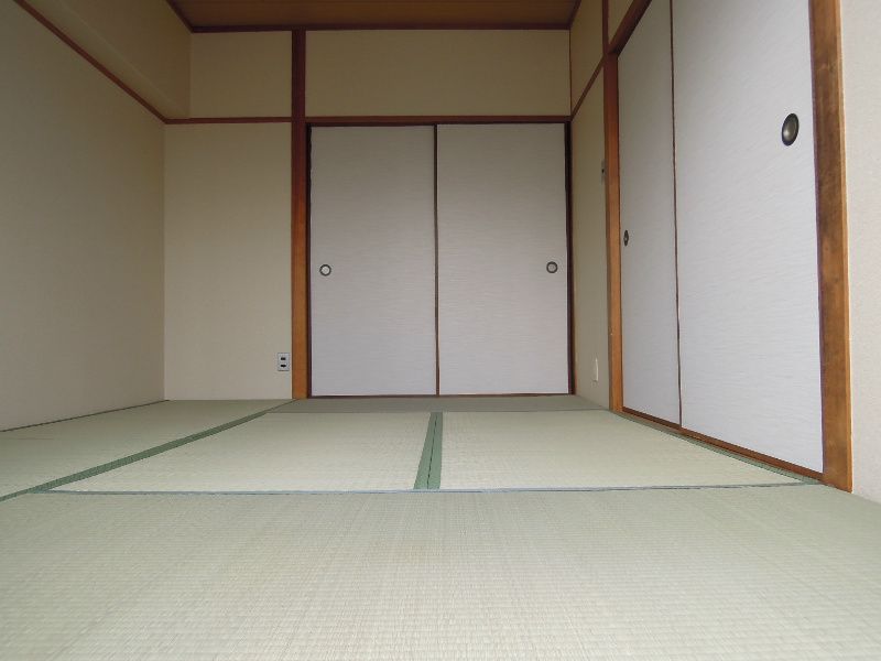 ベッドルーム
