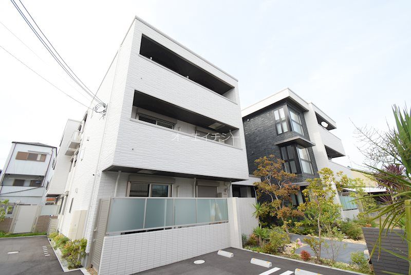 シャーメゾン カーサレジオの外観画像