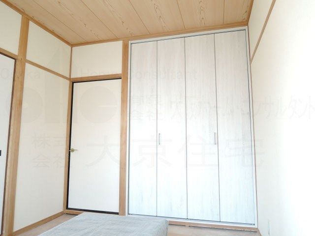 ベッドルーム