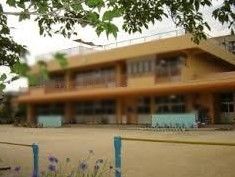 近くの八尾市立長池幼稚園まで675m（徒歩9分）