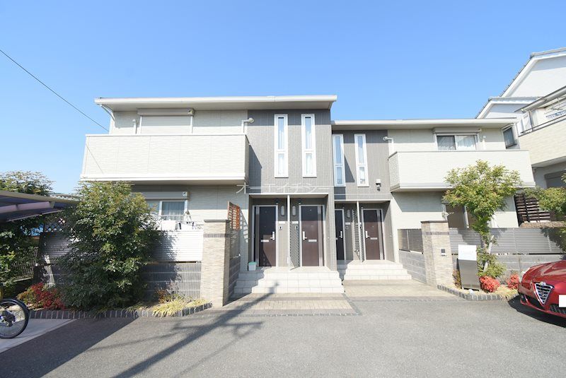 キャトル四条の外観画像