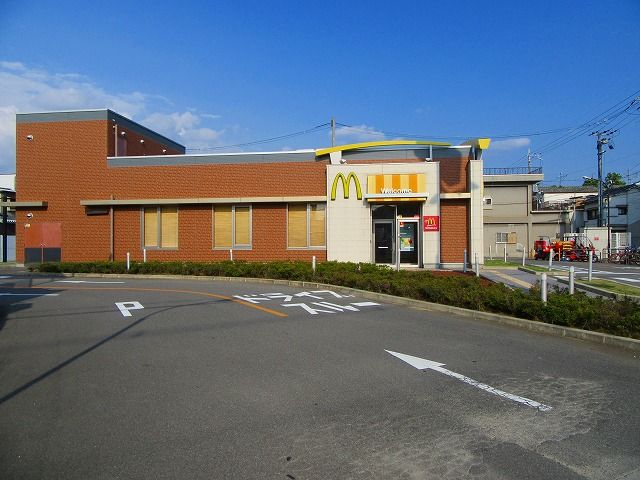 近くのマクドナルド東大阪柏田店まで443m（徒歩6分）