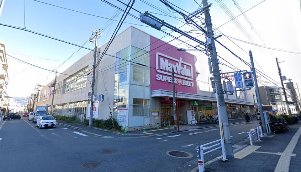 近くのダイソー イオンタウン小阪店まで184m（徒歩3分）
