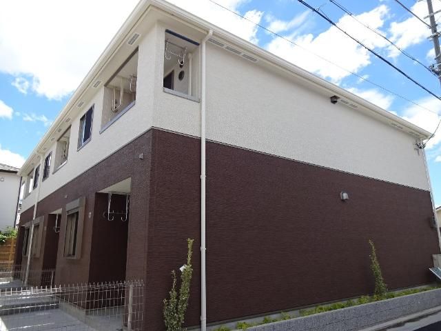 ユニヴァリィ ソーエの外観画像