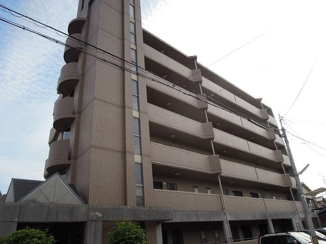 アビタシオン岸田の外観画像