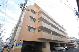 メゾンイサムの外観画像