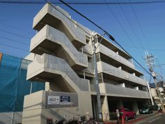 ドゥミール西山本の外観画像