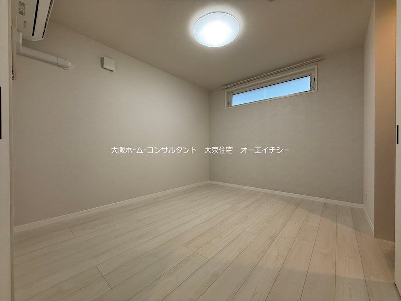 ベッドルーム